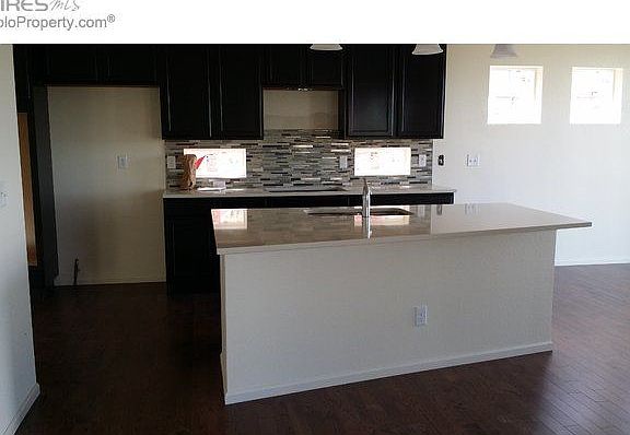 3rd image of 326 Baja Dr