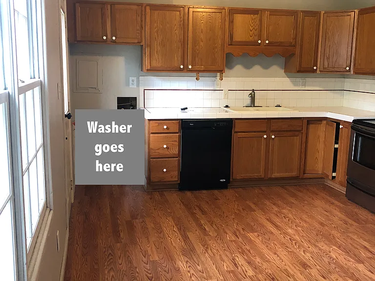 1816 Miller Dr — Photo 6