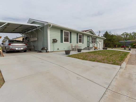 4th image of 801 Stelling St