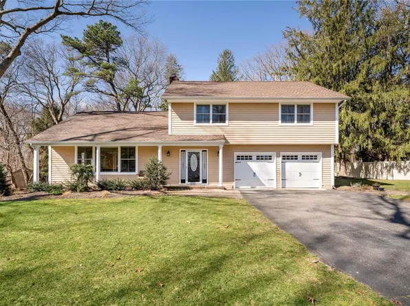 22 Circle Drive, Shoreham, NY 11786