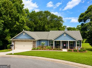 142 Peach Ln, Royston, GA 30662