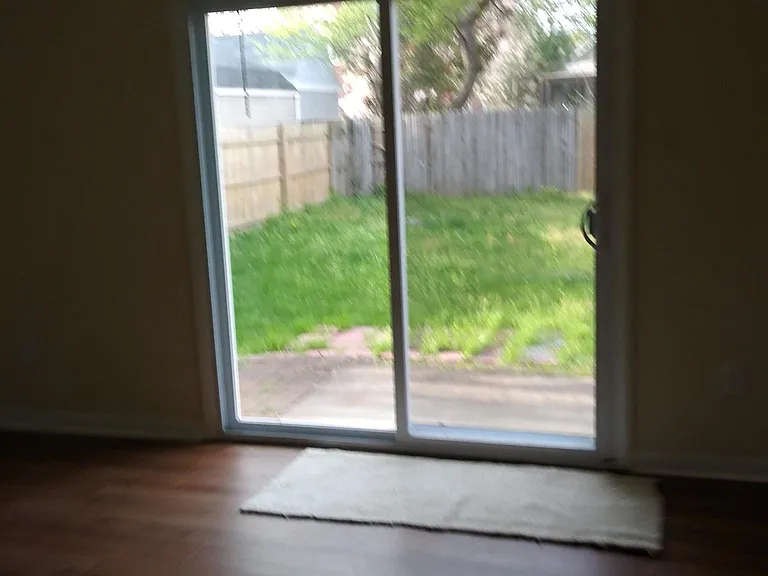 508 E Windsor Ave — Photo 11