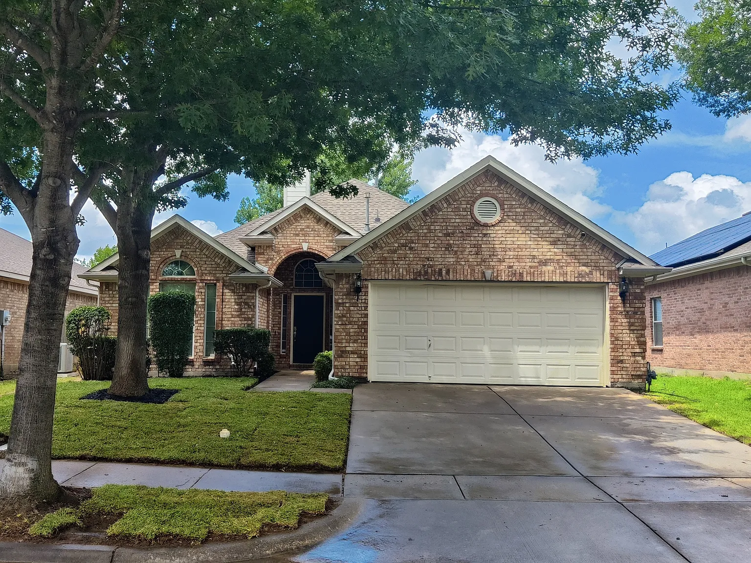 3 bed, 1650 sqft, $2,600 — Photo 1