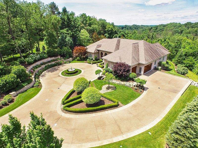 6 Cherrington Ln, Moon Township, PA 15108 Zillow