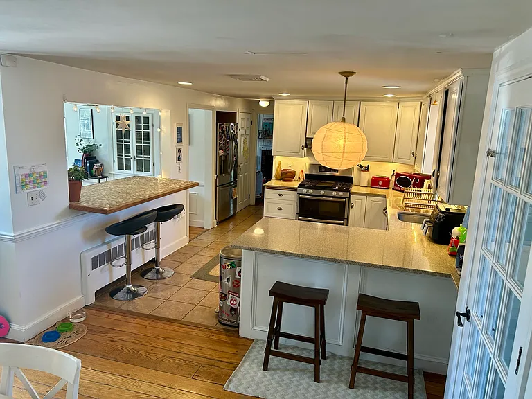 210 Lincoln Ave — Photo 16