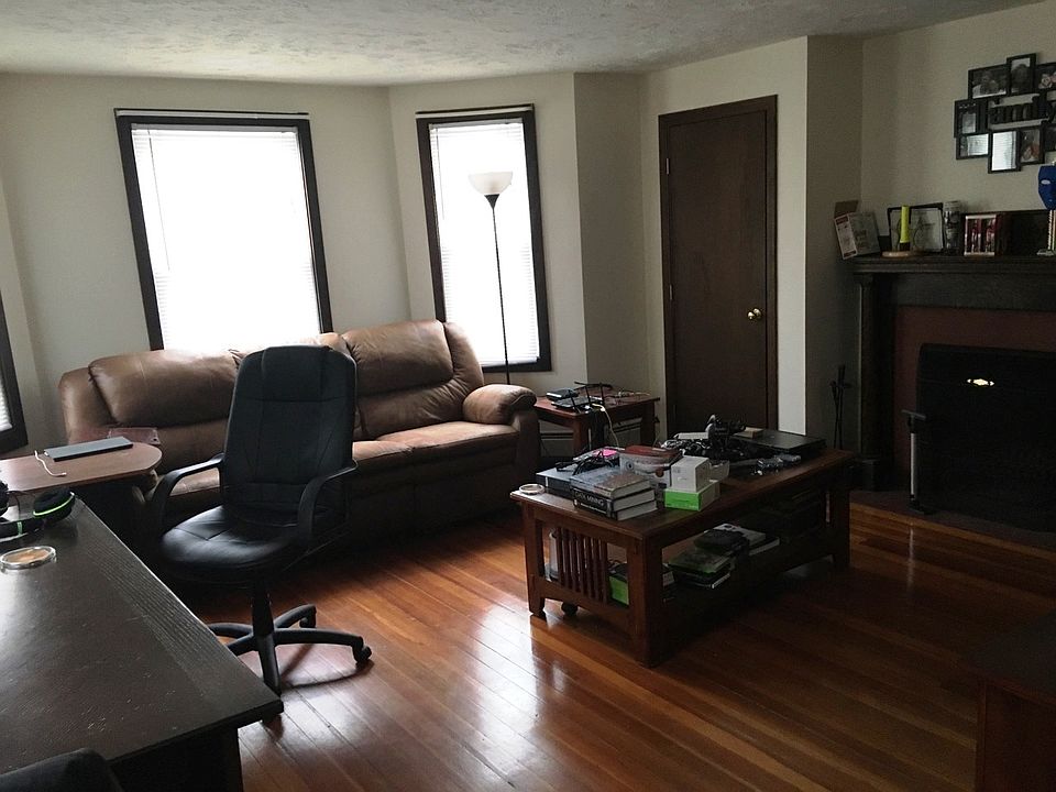 2nd image of 1 Dayton St APT 23