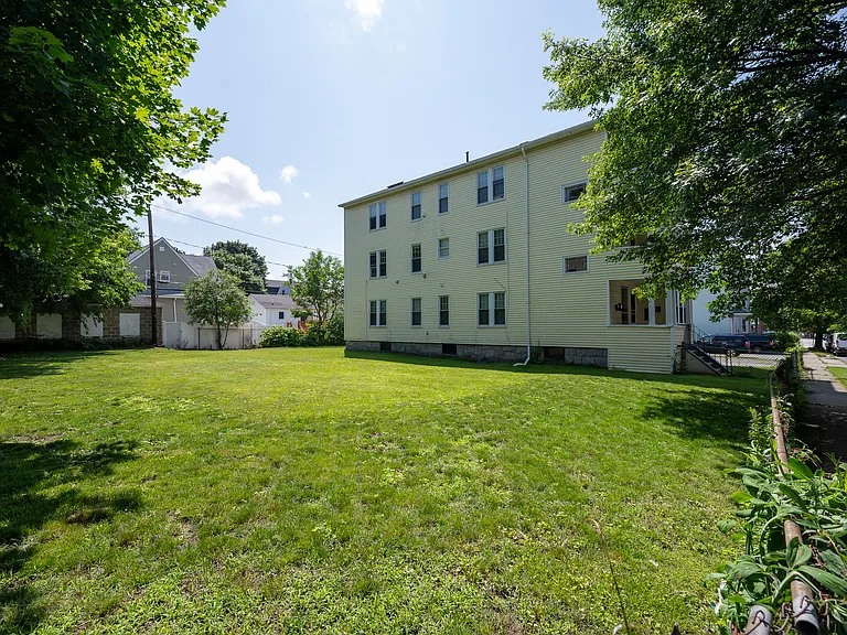 Large fenced Yard