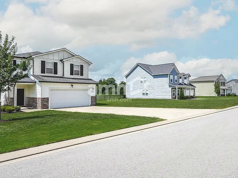 4800 Horatio Ct — Photo 23