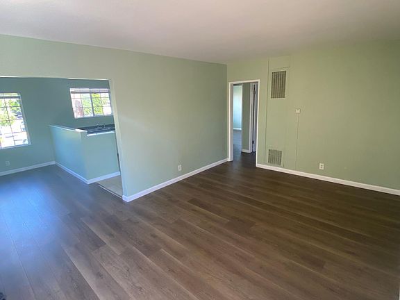 3rd image of 7907 Brimfield Ave #4