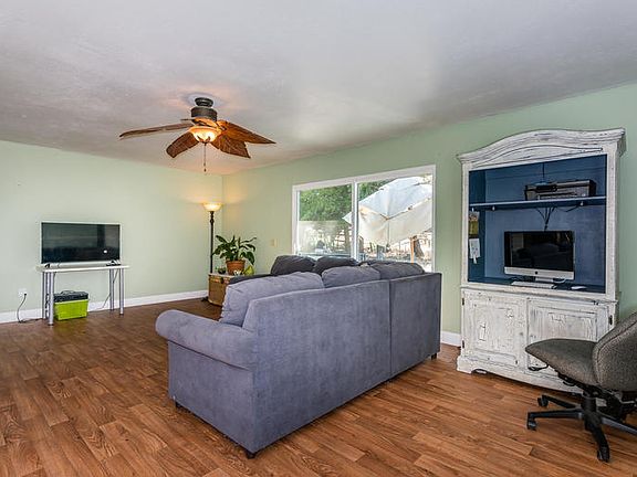 5th image of 4215 Deer Creek Way