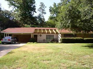 1106 Le Duke Blvd, Longview, TX 75601