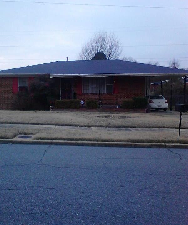 1st image of 2411 Bridgeport Dr