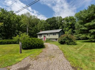 4 Longview Dr, Hampstead, NH 03841