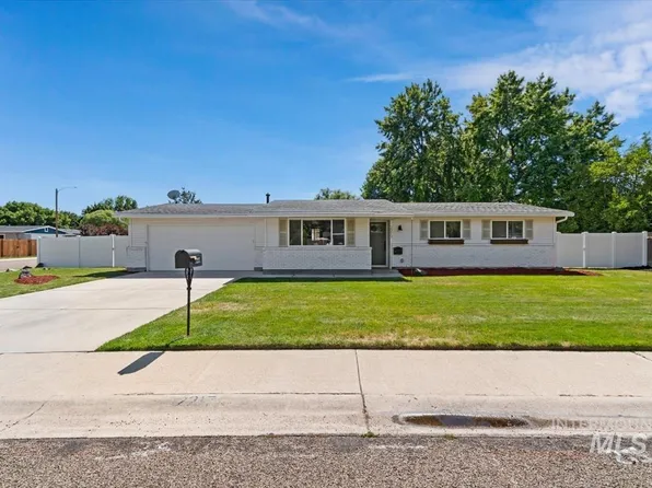 2217 N Middlefield Rd, Boise, ID 83704