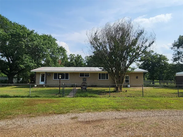11093 SE 1142nd Ave, Talihina, OK 74571