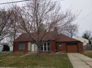 909 E Maywood Ave, Peoria, IL 61603