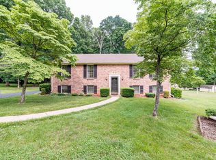 1631 Cottontown Rd, Forest, VA 24551
