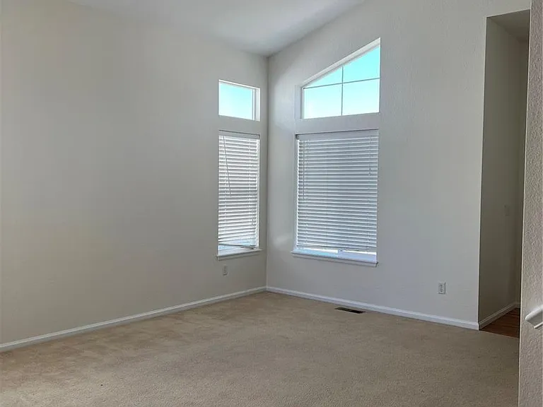 10839 Towerbridge Rd — Photo 5