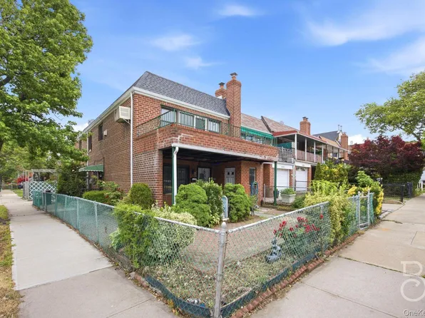 63-01 Borden Avenue, Maspeth, NY 11378