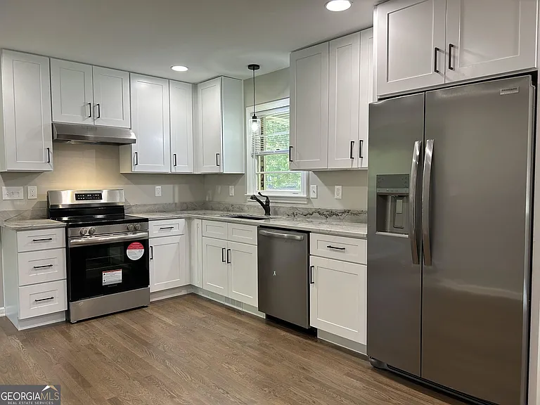 720 Jewel Pl — Photo 5