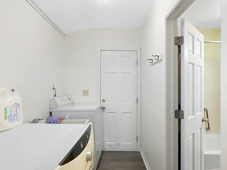 451 Taylor St NE #1 — Photo 14