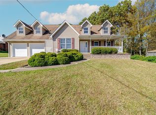 315 McCabe Dr, Greensburg, PA 15601