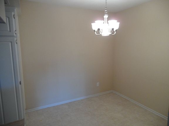 4th image of 1309 W Mission Blvd Unit 62
