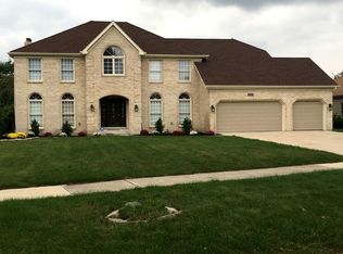 1028 Sheringham Dr, Naperville, IL