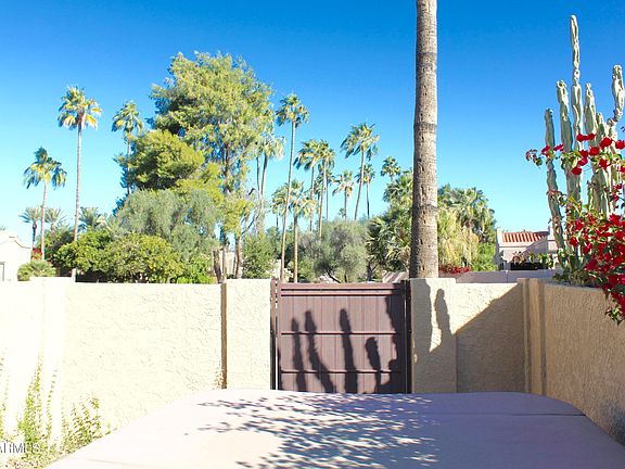 5th image of 8712 E San Victor Dr