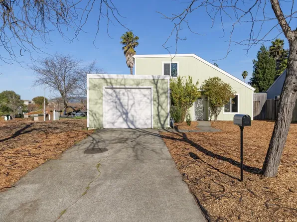 636 Nikki Drive, Petaluma, CA 94954