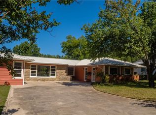 509 Williams Rd, Azle, TX 76020