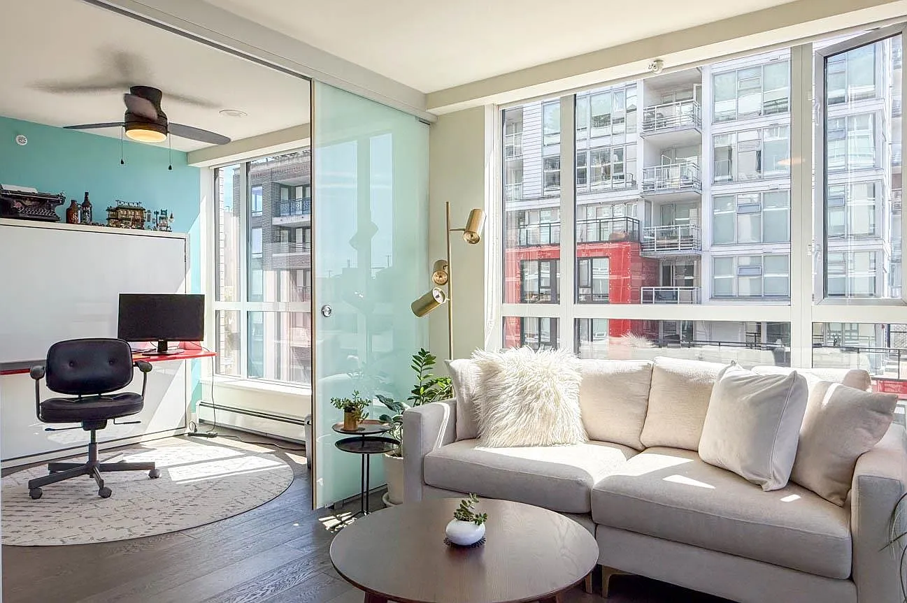 2 bed, 790 sqft, $3,400 — Photo 2