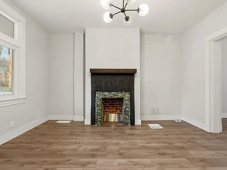 7040 Kedron St — Photo 27