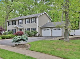 91 Hickory Hill Rd, Jackson, NJ 08527