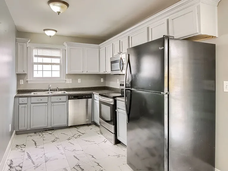 4900 Windsprint Way — Photo 5