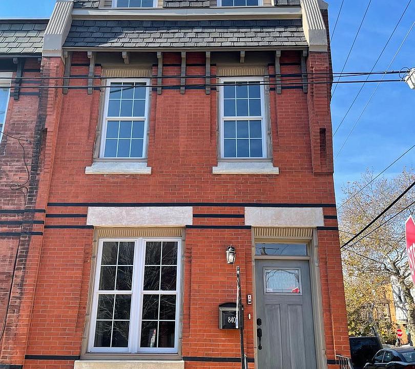 1st image of 840 N Beechwood St