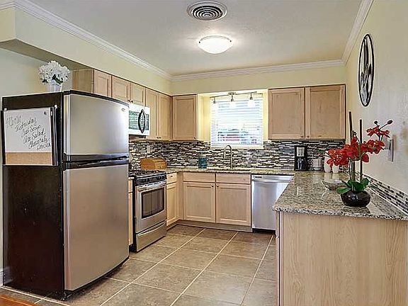 3rd image of 2912 Neyrey Dr