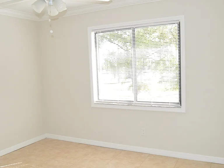 26560 Southern Pines Dr #J103 — Photo 5
