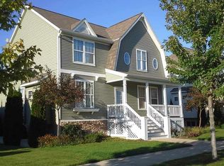 573 Brownstone St, Holland, MI 49423