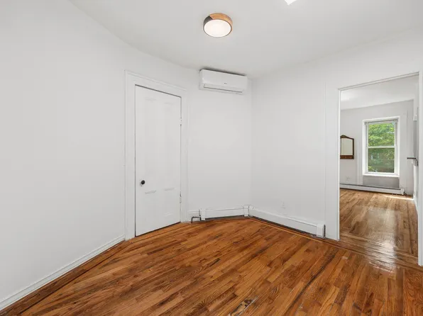 571 Mac Donough Street image 19 of 29