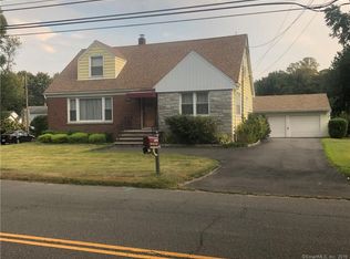 1979 Old Town Rd, Bridgeport, CT 06606