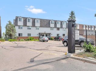 508 S Cedar Cres SW #301, Calgary, AB T3C2Y8