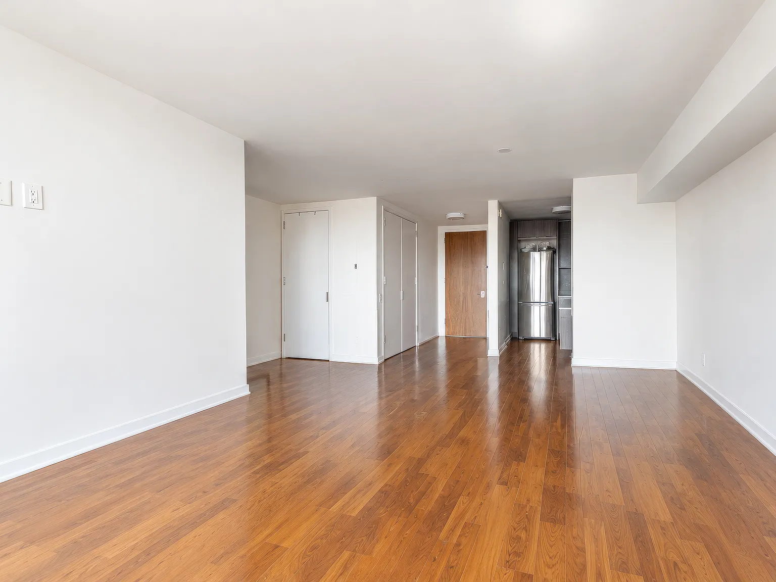 515 East 72nd Street — Photo 3