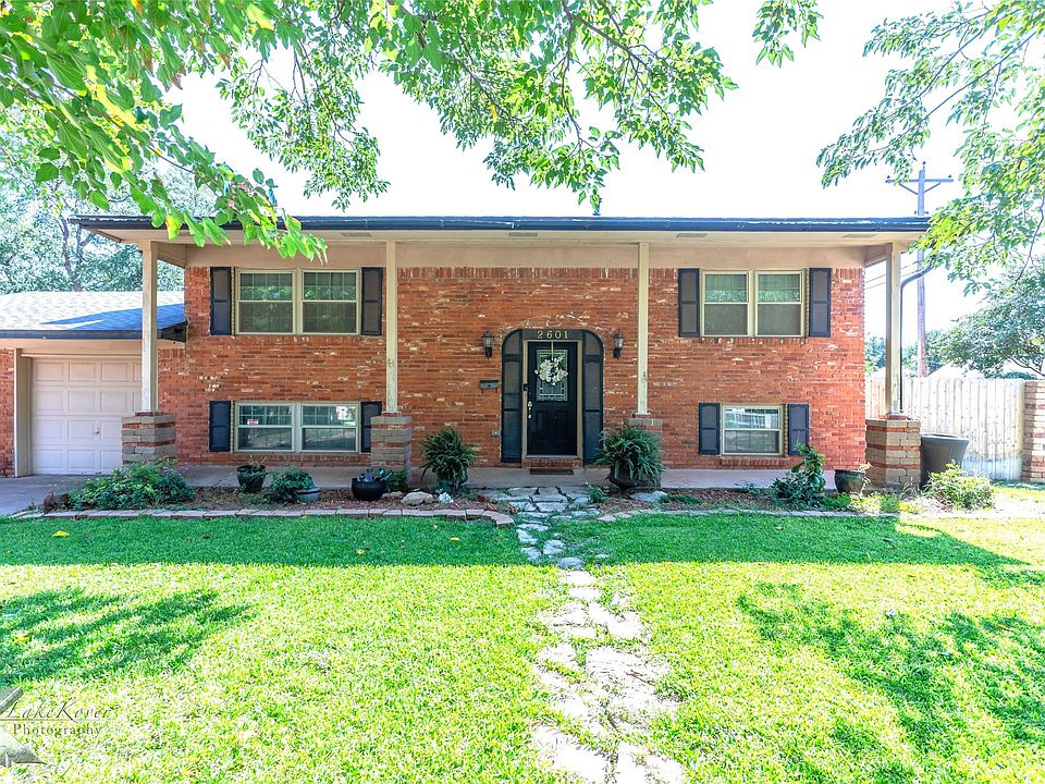 1st image of 2601 S Elmwood Dr
