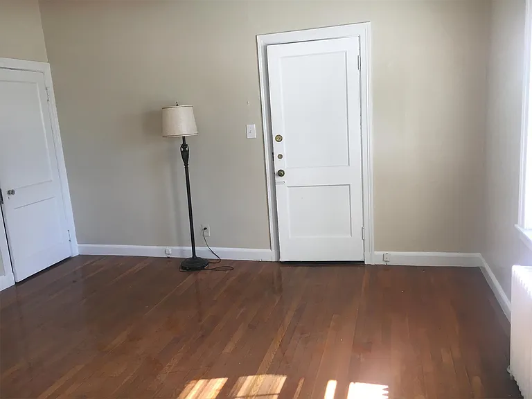 43 Florence St — Photo 5