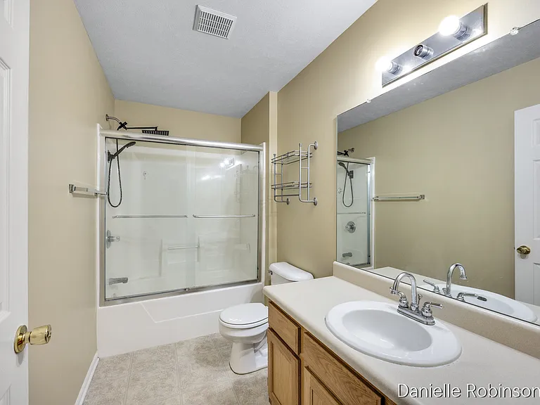 1796 Grand Ridge Ct NE — Photo 13