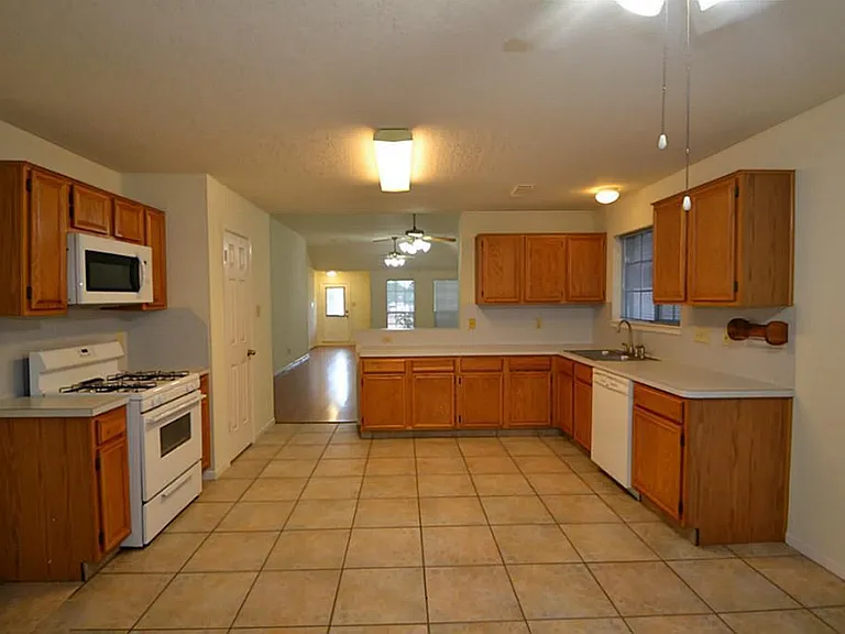 2739 Blue Mist Dr — Photo 9