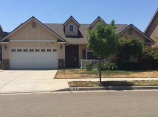 189 E Shoemake Ave, Reedley, CA 93654