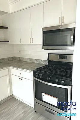 Rented by Moda Realty | media 5