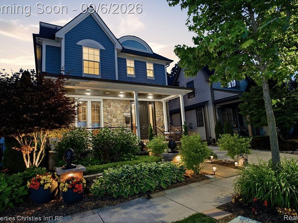 1st image of 1352 Holland St